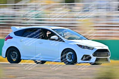 media/Oct-18-2025-Extreme Speed (Sat) [[d6d7e1fef1]]/Group 5/Session 3 (Turn 1)/